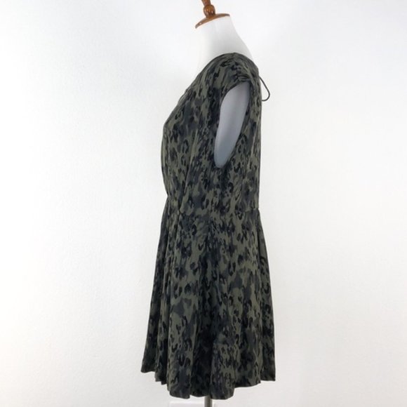 Free People Fake Love Mini Camo Dress Open Back L - Picture 3 of 5